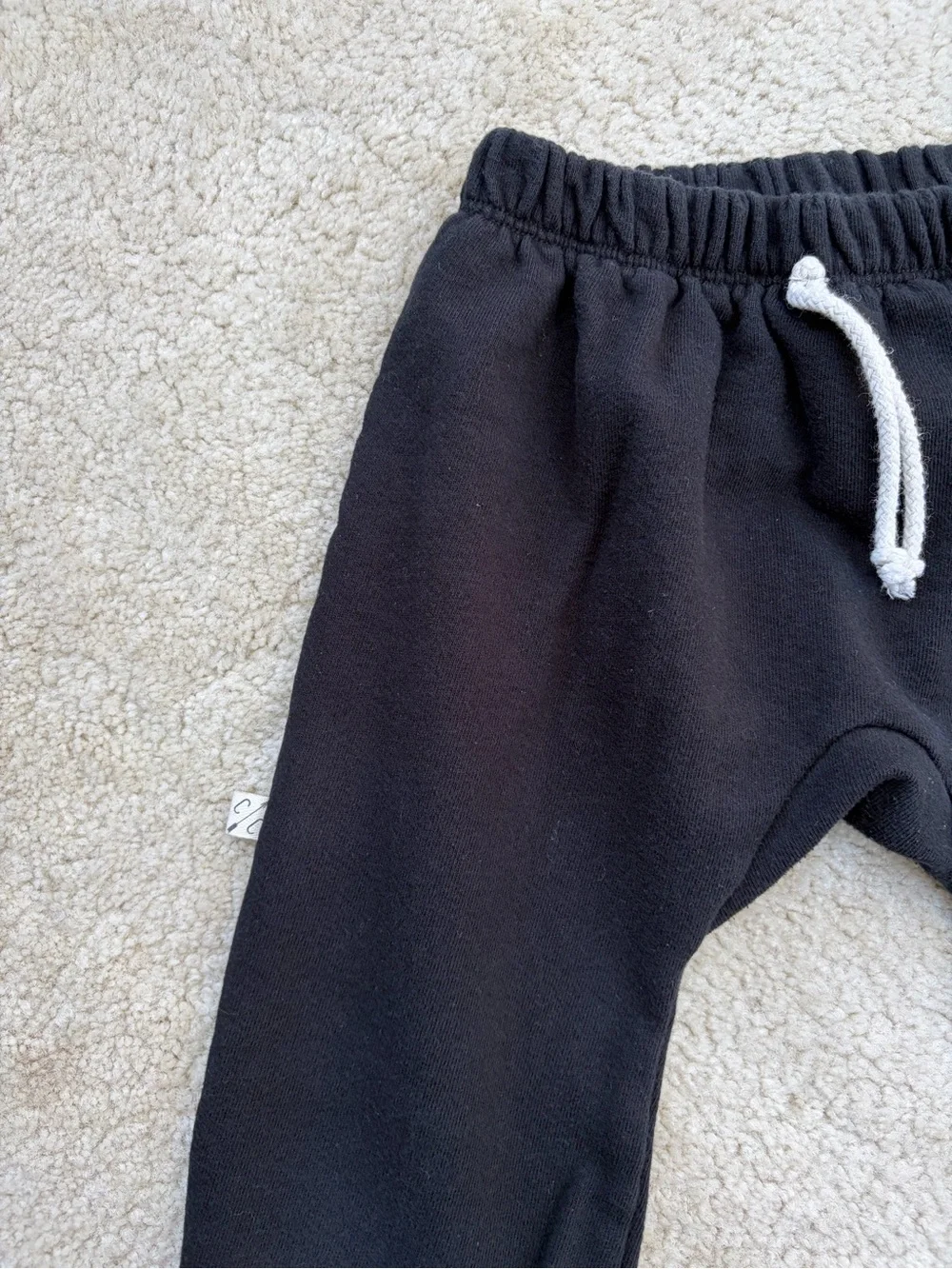 Childhoods Clothing Size 6/7 Black Pull On Joggers Slim Fit Sweatpants